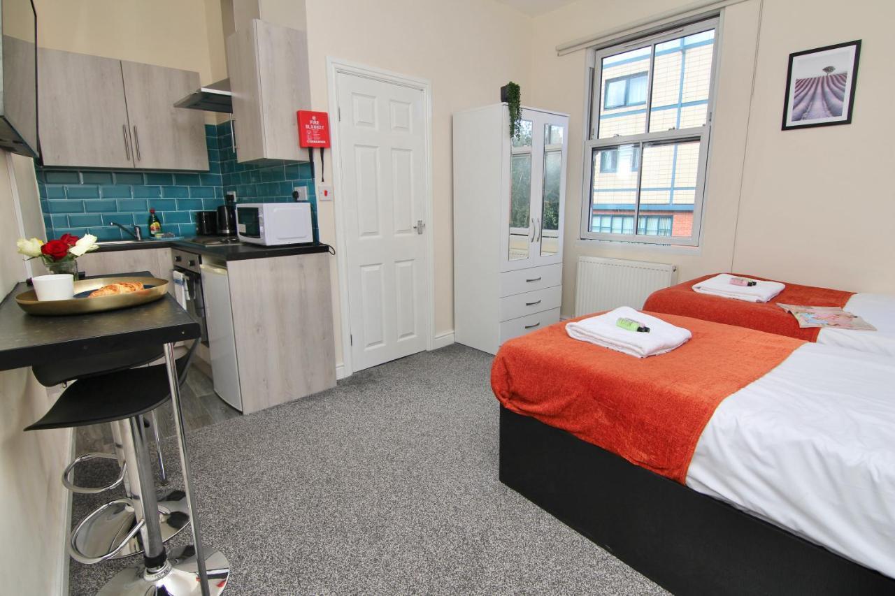 Lovely Twin Bed Studio Near Coventry Shopping Centre Zewnętrze zdjęcie